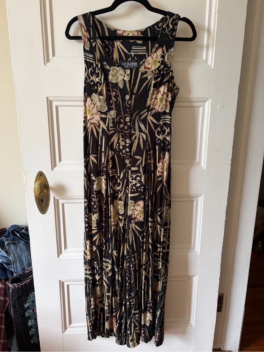 🌻Vintage Black Floral Button-Front Jumpsuit